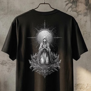 Camiseta Guerreiro de Oração | Camiseta Estampada com Oração | Cores Confortáveis | Presente de Fé | Camiseta Armadura de Deus