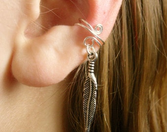 Ear Cuff  Cool Tribal BoHo look with this Silver Feather Ear Cuff, Gender Neutral Design