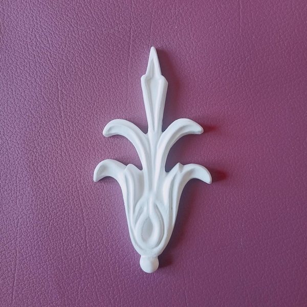 Gips Verzierung Dekor Ornament Stuck Gips Relief Stuckdekor - "Hyazinthe"