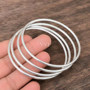 Set di 4 bracciali rigidi in argento, bracciali minimalisti impilabili, gioielli da donna per tutti i giorni.