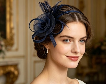 Sombrero tocado azul marino, elegante tocado para invitadas de boda, sombrero para carreras de caballos y fiestas de té, tocado formal vintage, diadema tocado de plumas