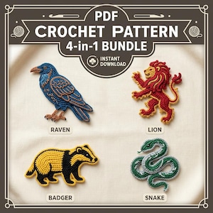 Può includere: Un pacchetto di 4 schemi per uncinetto in PDF con quattro disegni di animali: un corvo blu, un leone rosso e oro, un tasso giallo e nero e un serpente verde e grigio. Ogni animale è etichettato con il proprio nome sotto il motivo all'uncinetto.