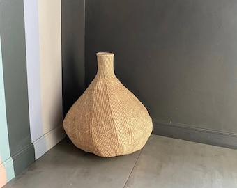 Handmade garlic baskets