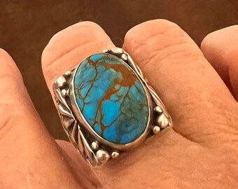 Vintage Navajo or Pueblo Turquoise Ring