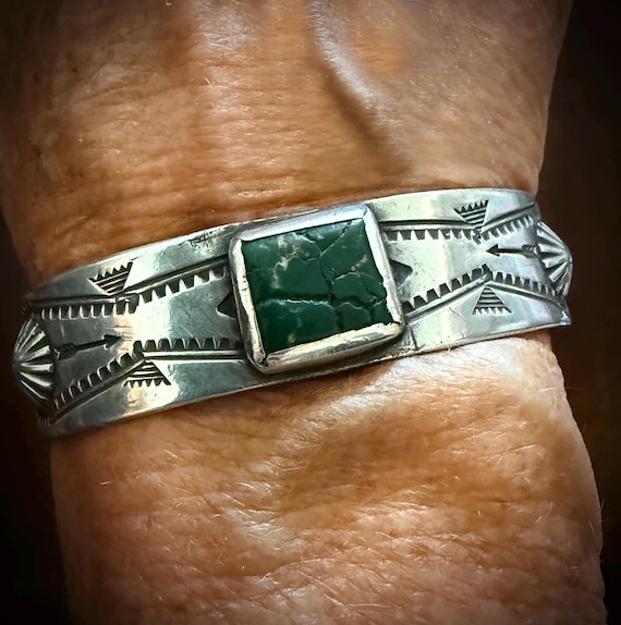 Navajo Square Stone Bracelet with 4 Repoussé Stars Arrows and Whirling Logs Size 7 1/8