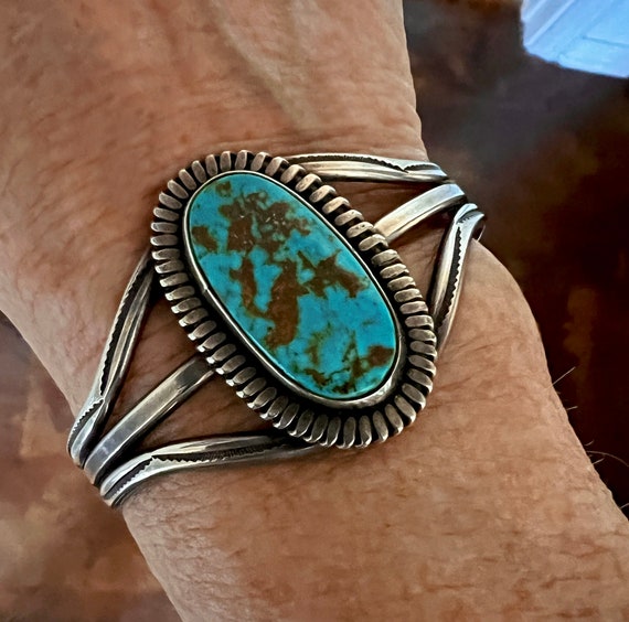 Vintage Navajo Bracelet Cuff with Large Oval Turquoise Cabochon