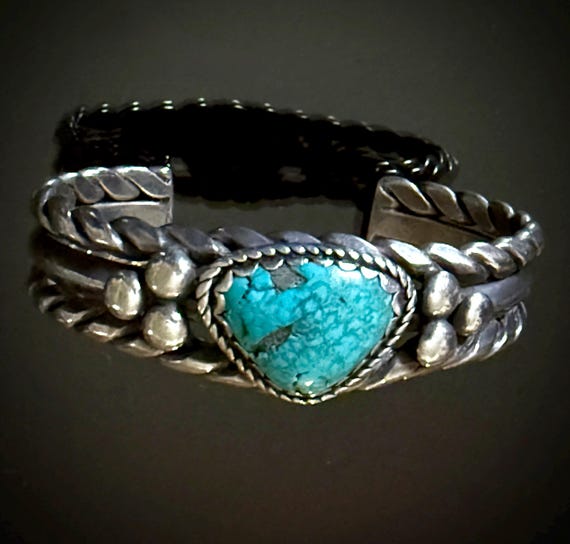 Navajo or Pueblo Drawn and Twisted Silver Wire Bracelet w Turquoise c.1920 Size 6 3/4