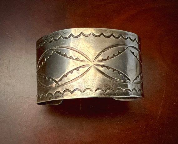 Early 20th Century Wide Ingot Silver Navajo Cuff