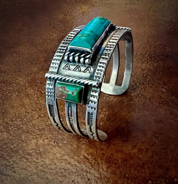 Giant Middle Stone Vintage Navajo Turquoise Agate Native American Jewelry Silver Bracelet Giant Middle Stone Vintage Navajo Turquoise Agate Native American Jewelry Silver Bracelet