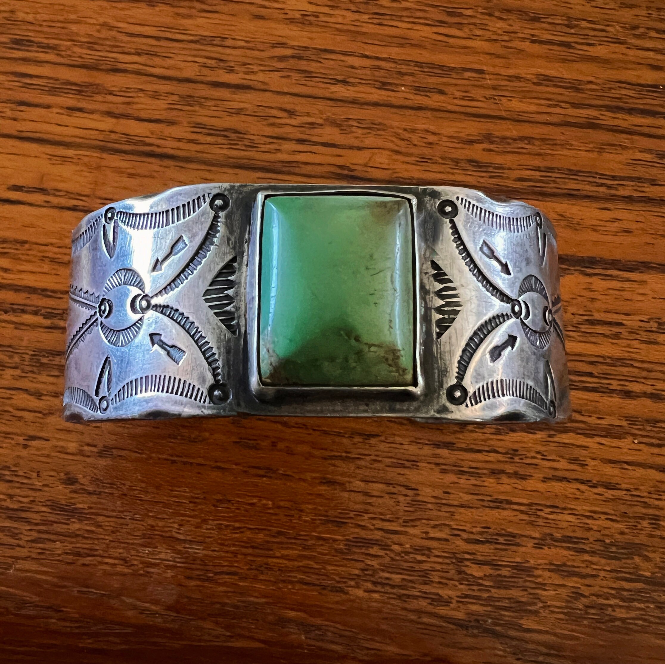 Early 1900's Vintage Navajo 'Twist Cuff' Cerrillos Turquoise Native American Jewelry Silver Bracelet Early 1900's Vintage Navajo 'Twist Cuff' Cerrillos Turquoise Native American Jewelry Silver Bracelet