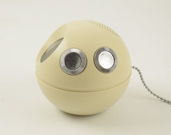 Solid State – Times Sputnik Space Age Design Radio Panasonic