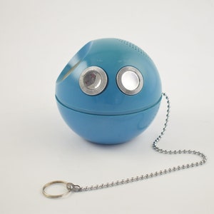 Vintage &quot;panapet&quot; type MW blue panasonic national Radio