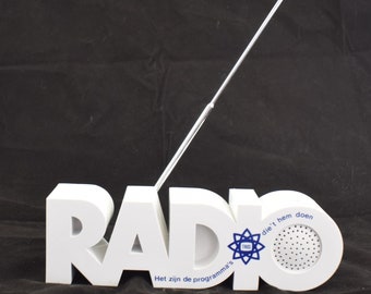 Solid State – Times Sputnik Space Age Design Radio Panasonic