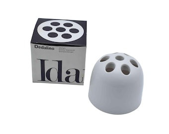 White Dedalino pencil box Artemide, Idarco design Emma Gismondi Schweinberger