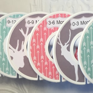 Bébé diviseurs de placard organisateurs rose corail menthe flèches gris cerf Silhouettes Tribal CD fille chambre de bébé cadeau de naissance