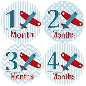 Baby maandelijkse mijlpaal groei Stickers Marine rode blauwe vlakken sterren hemel vliegtuig kinderkamer thema MS873 Baby douche cadeau Baby Foto Prop