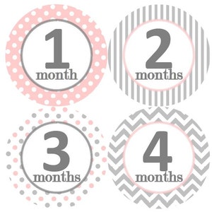 Baby Maandelijkse Mijlpaal Groei Stickers Pink Grey White Dots Strepen Chevrons MS139 Kinderdagverblijf Kind Girl Shower Gift Baby Photo Prop