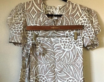 Vintage Hawaiian Cotton Set: Wrap Skirt Blouse Bold Tropical Print - Small