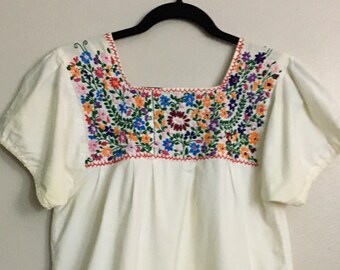 100% cotton Embroidered top Peasant blouse Flower Power boho Hippie  psychedelic