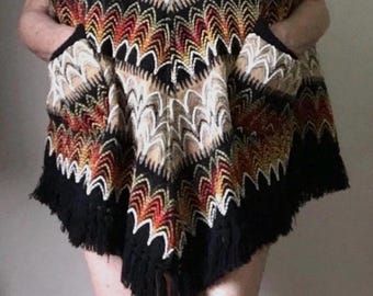 Vintage 60s Embroidered Cotton Poncho Full Zip Fringe Cape Zig Zag Scallop Coat