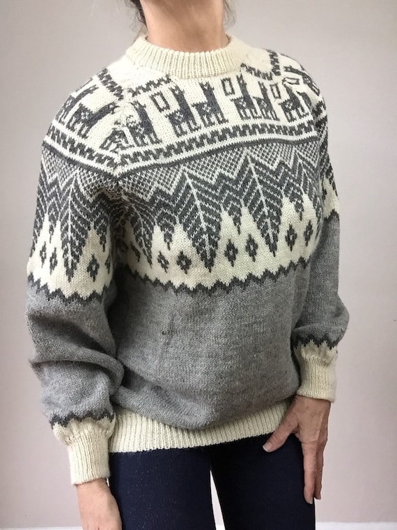 Vintage Cowichan Sweater 1940s Puff Sleeve winter
