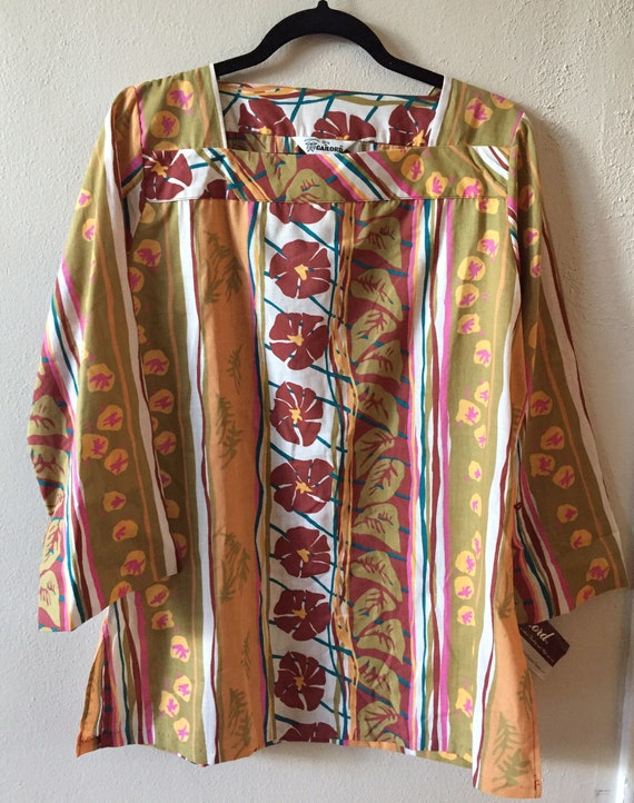 1970s mod blouse shirt top, tunic, Hawaiian Print