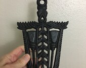 Vintage 1940s 1950S Trivet Hot Plate Black Cast Iron Broomstick Marked GRISWOLD 4 Footed Retro Kitchen Decor Retrocorrect Home