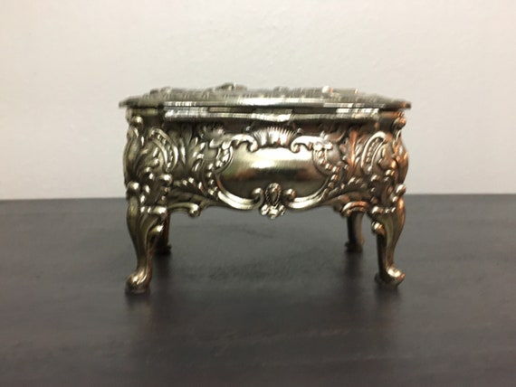 Vintage 1950s Jewelry Box Footed Trinket Containe… - image 5