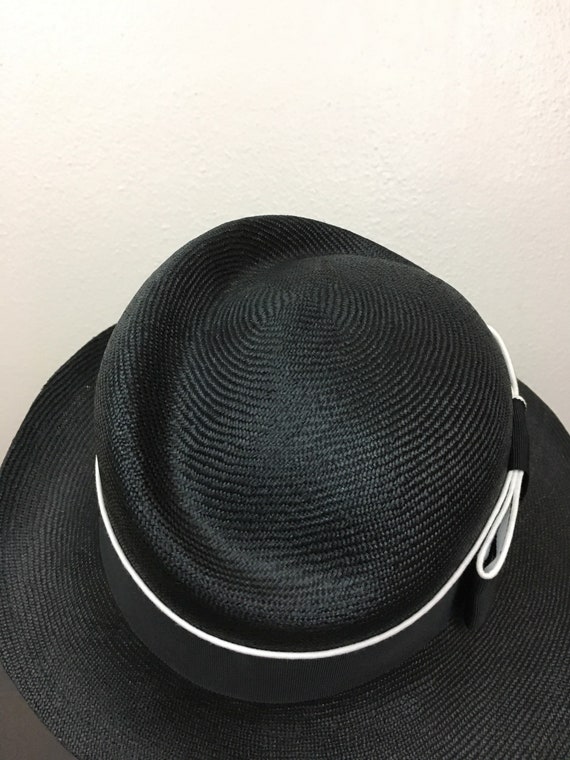 Vintage 80s does 50s Hat Straw BETMAR Black White… - image 9