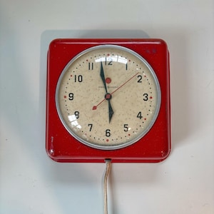 1940s Vintage Clocks - Etsy