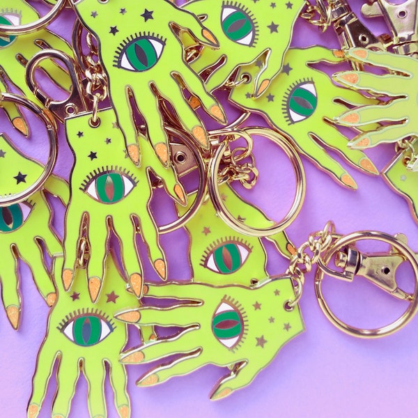 WITCH HAND KEYCHAIN