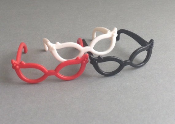 Cat Eye Glasses for Dolls, Monster Zombie Vampire, 3 pairs, fashion doll accessories, glasses, Greece