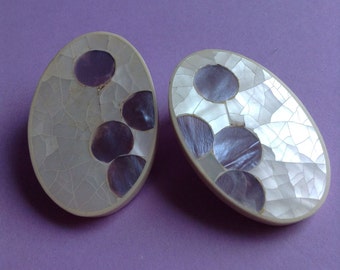 80s Mother of Pearl Clip Earrings, Purple and White, large oval earrings, original 80s, chunky, Greece