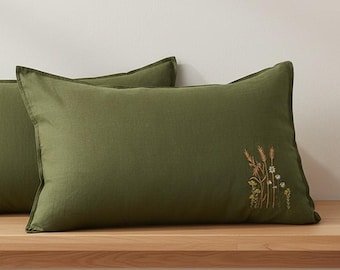 Paire de taies d'oreiller en lin brodé, motifs botaniques, linge de lit naturel