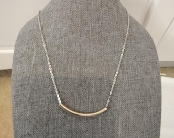 Zilveren halve cirkel ketting