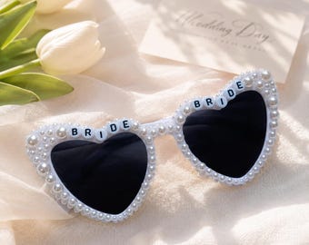 Gafas de sol nupciales personalizadas con perlas para novia, gafas de sol con forma de corazón personalizadas, gafas de sol nupciales con perlas para novia, despedida de soltera, gafas de sol para despedida de soltera.