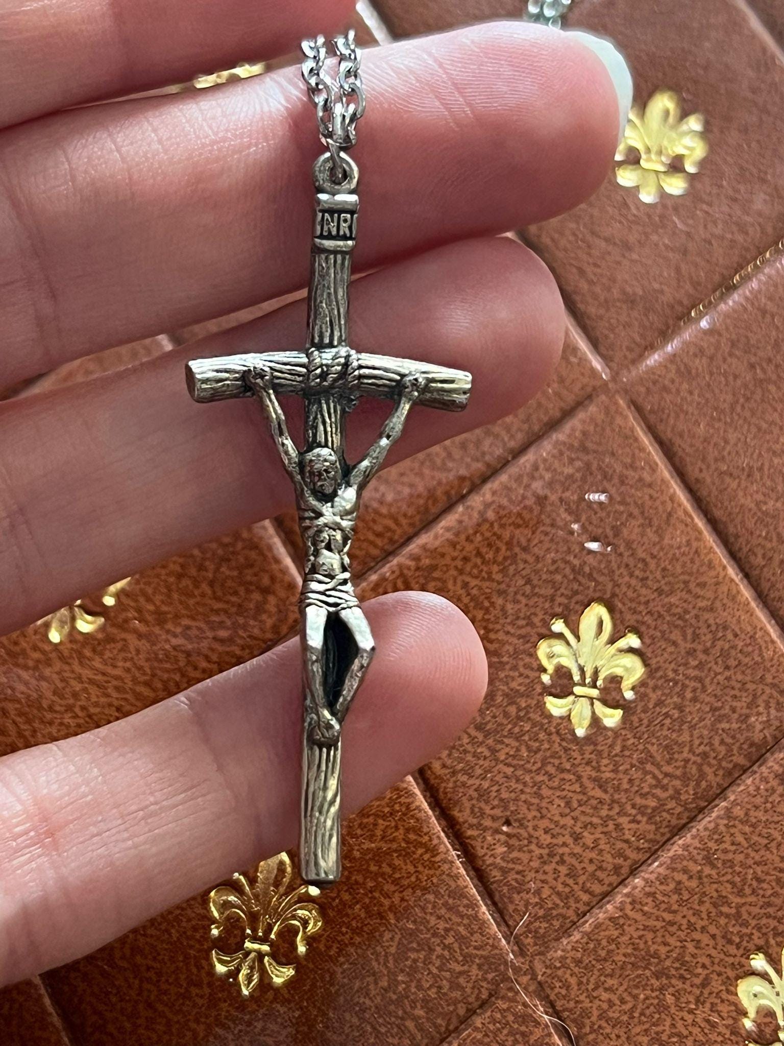 Made in Italy Inri - Etsy