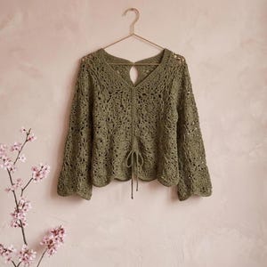 Patrón de blusa de ganchillo Olive Glimmer, con motivo de encaje floral, top bohemio de verano (PDF)