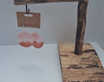 Handgefertigte Ohrringe aus Resin | Florale baumeln | Leichtes Epoxy Schmuck | Geschenk für Frauen | Boho Accessoires