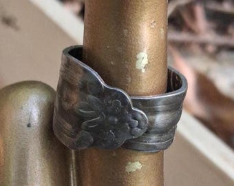 One of a Kind Spoon Ring – Grape Leaf Pattern Band
