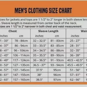 以下が含まれることがあります： MEN'S CLOTHING SIZE CHARTというオレンジ色の見出しが付いた衣類サイズ表。XSから5XLまでのサイズと、それに対応する胸囲、袖丈、ウエストの測定値がインチとセンチメートルで記載されており、トールサイズやスリムサイズの注記も含まれています。