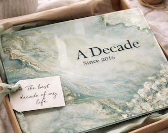 Regalo de décimo aniversario de diamantes Regalo de décimo aniversario para ella Tabla de cortar de vidrio personalizada Regalo de décimo aniversario de bodas