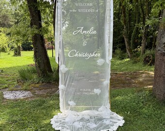 Personalized Lace Wedding Welcome Sign: Rounded Buttom Sheer Wedding Ceremony Signage Banner