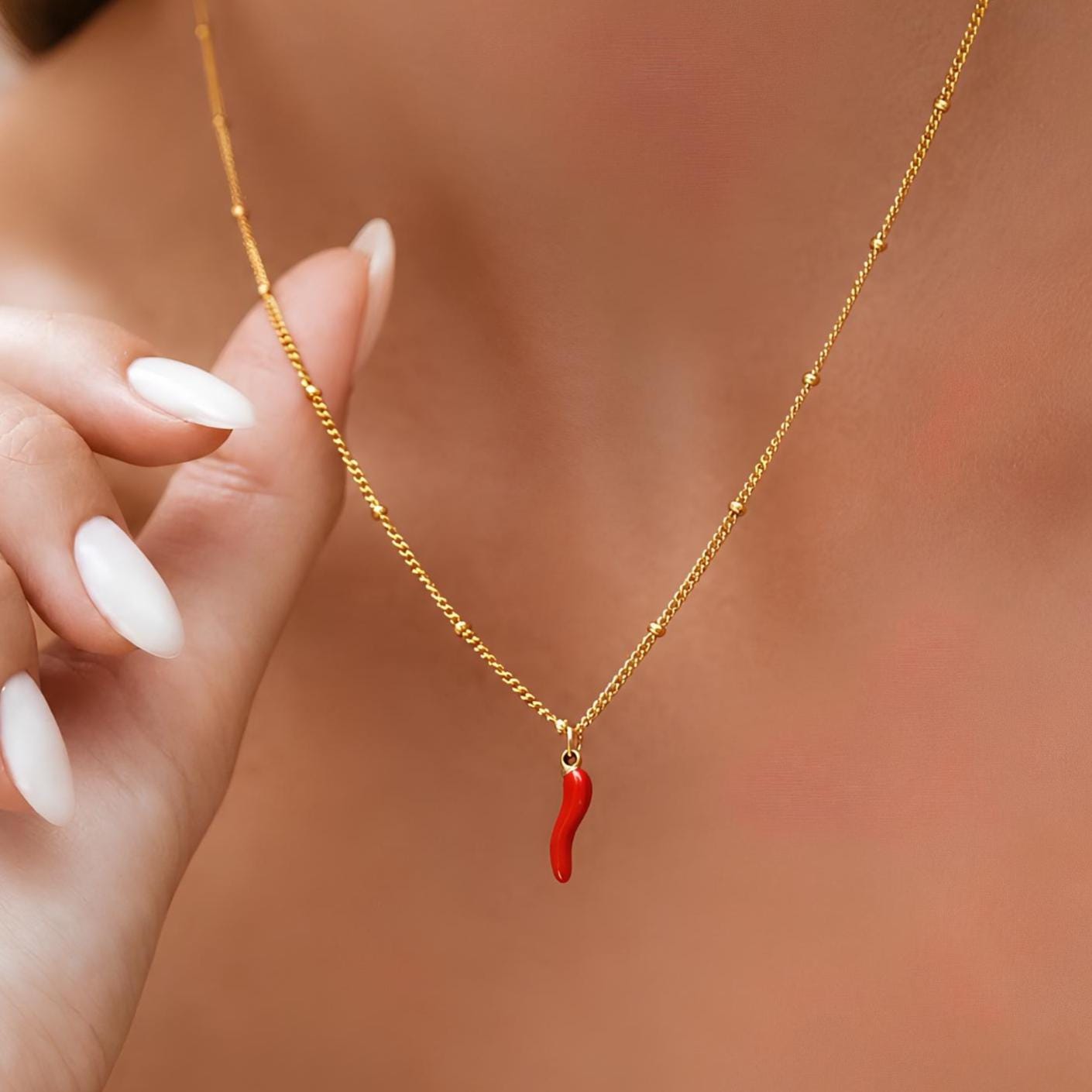 赤い唐辛子ペンダント ネックレス . 新しいコレクション 唐辛子のネックレス - Etsy 日本