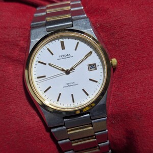 Vintage Citizen Forma Two Tone MOP White Dial 34MM 4762-471369Y AUG 1991 JDM