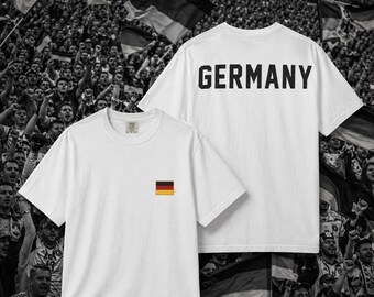 Deutschland Fussball Tee | Minimalistisches Fußball-Shirt | Vintage Stadion Grafik-T-Shirt