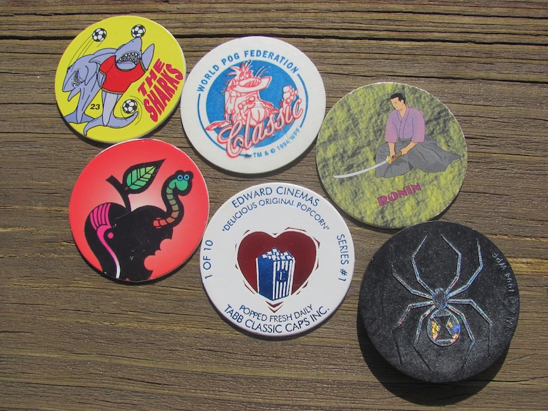 FREE SHIPPING in the US-Vintage Pogs Set with Slammer