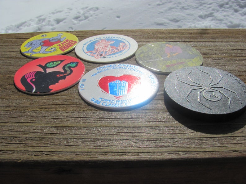 FREE SHIPPING in the US-Vintage Pogs Set with Slammer