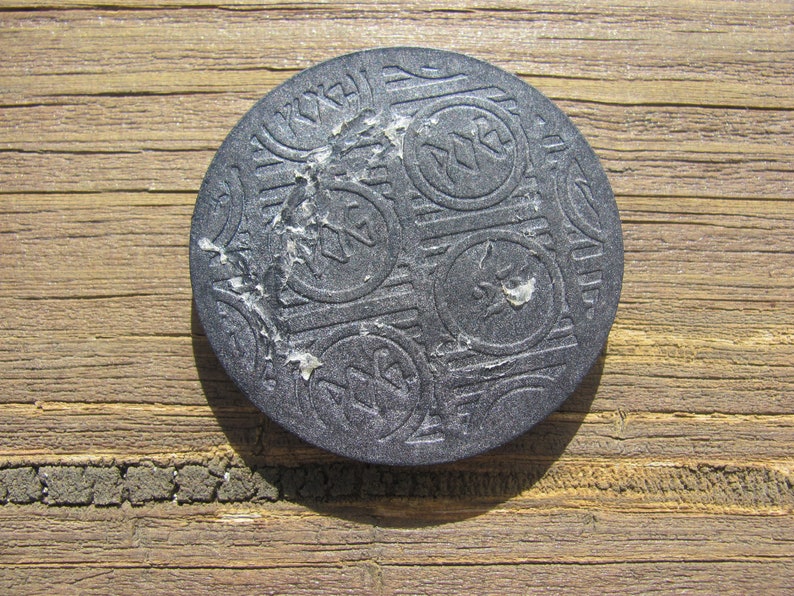 FREE SHIPPING in the US-Vintage Pogs Set with Slammer