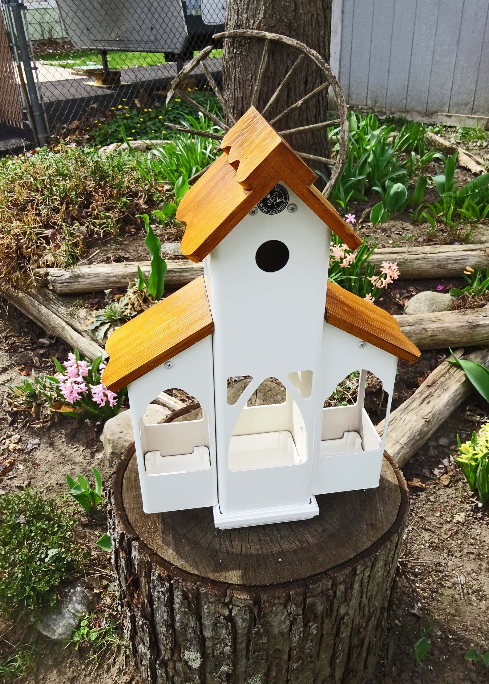 Weatherable Bird tower multi purpose bird feeder bird house Etsy